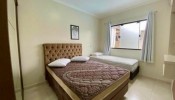 Casa com piscina Zimbros