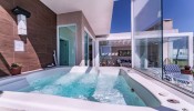Duplex Frente Mar com Jacuzzi Aquecida