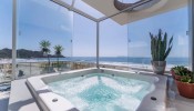 Duplex Frente Mar com Jacuzzi Aquecida