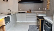 Excelente Sobrado Mobiliado em Zimbros