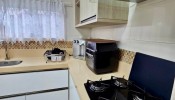 Casa Familiar com Piscina Privativa em Zimbros