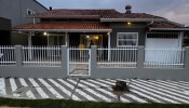 Linda Casa com Mezanino 250 Metros praia de zimbro