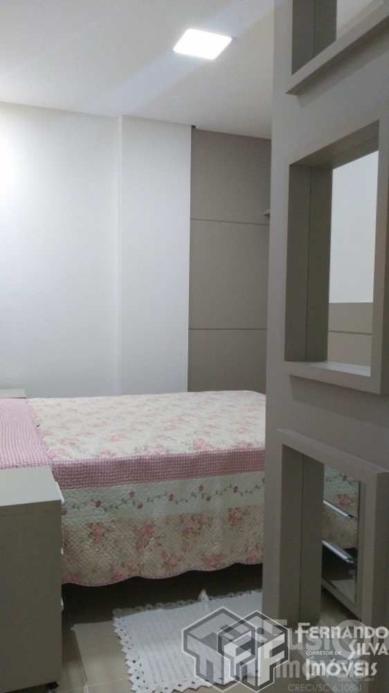 Amplo Trreo para at 6 Pessoas  180m da Praia do