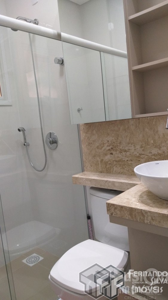 Amplo Trreo para at 6 Pessoas  180m da Praia do