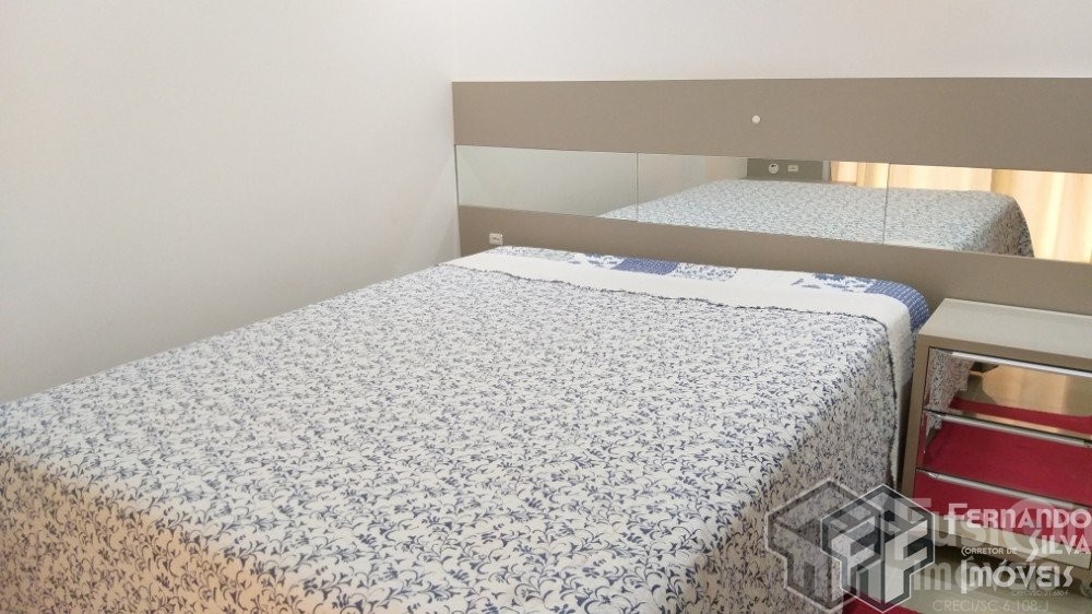 Amplo Trreo para at 6 Pessoas  180m da Praia do