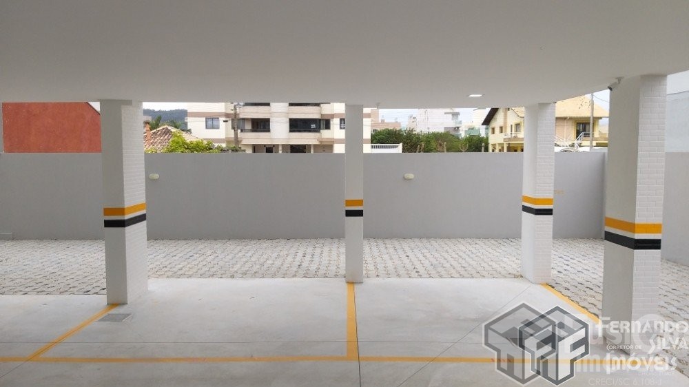 Amplo Trreo para at 6 Pessoas  180m da Praia do