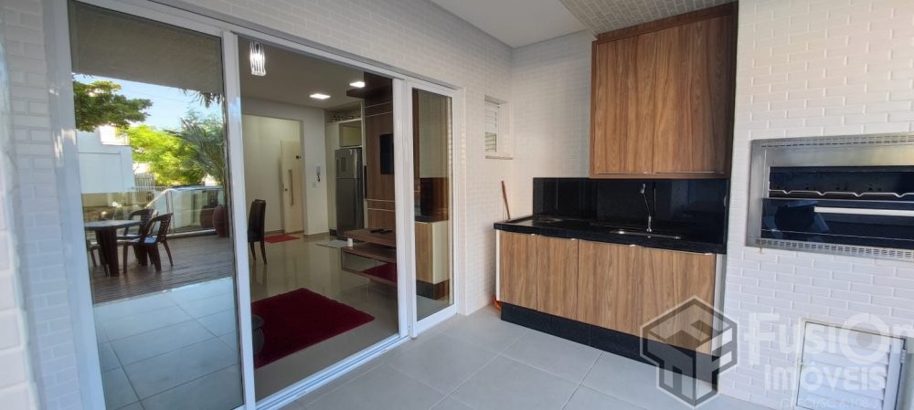 Amplo Trreo para at 6 Pessoas  180m da Praia do