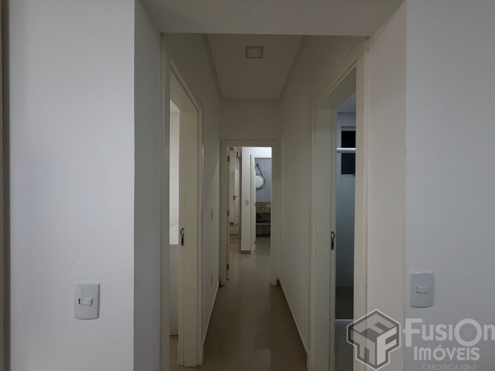 Apartamento a 180m da Praia de Mariscal  Conforto