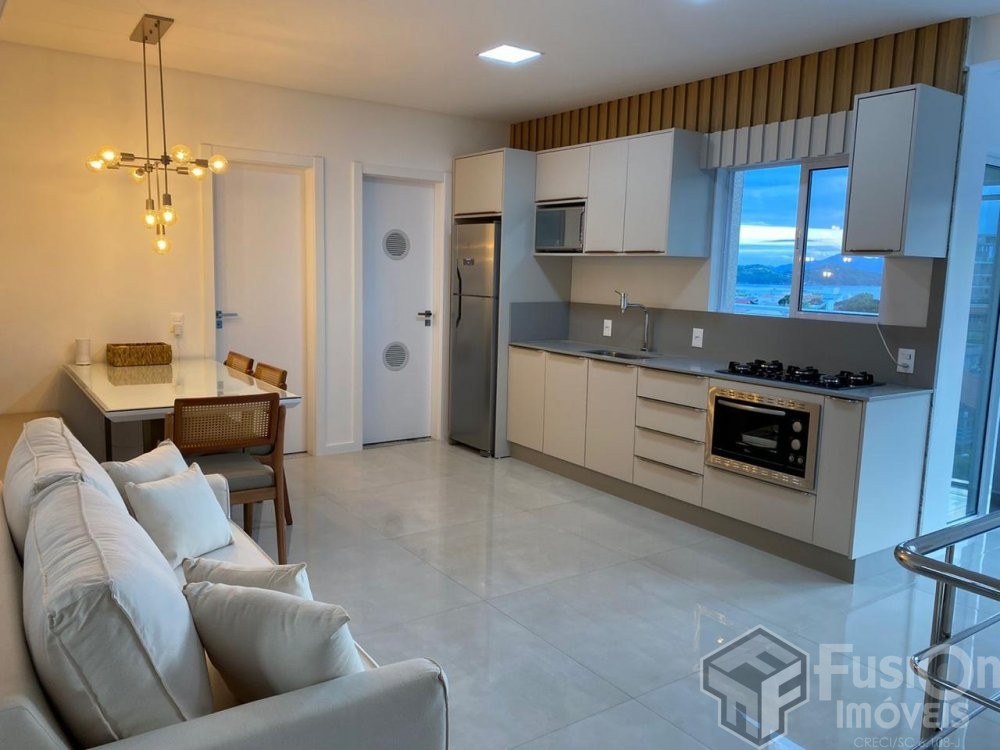 Cobertura Duplex de Alto PadroVista para o Pr d