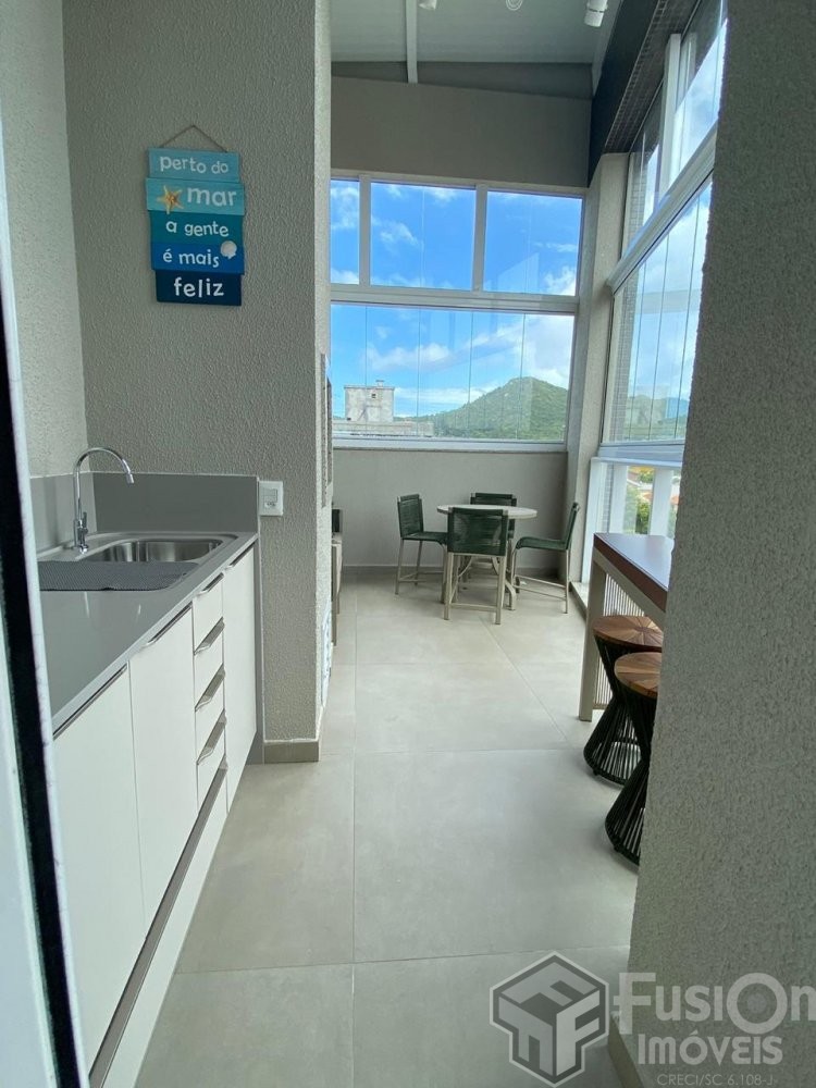 Cobertura Duplex de Alto PadroVista para o Pr d