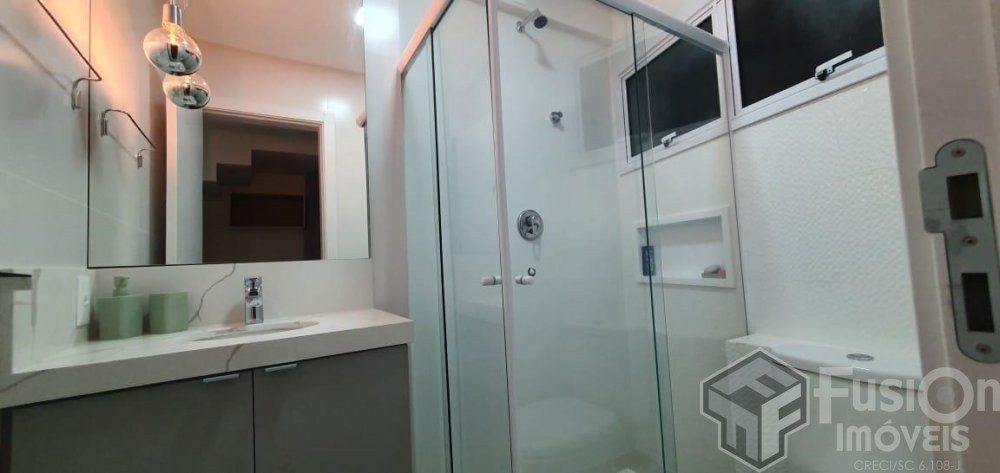 Cobertura Duplex de Alto PadroVista para o Pr d