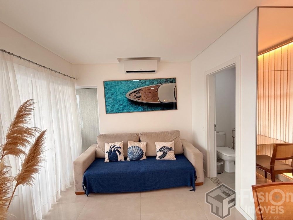 Cobertura Duplex a 240m da Praia de Canto Grande -