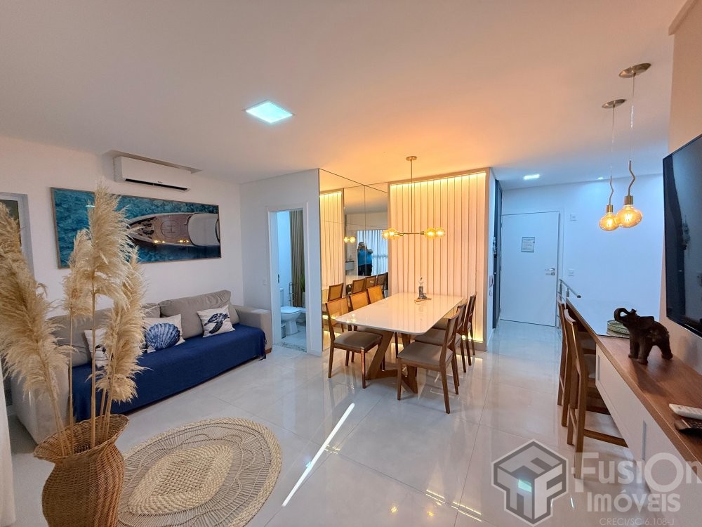 Cobertura Duplex a 240m da Praia de Canto Grande -