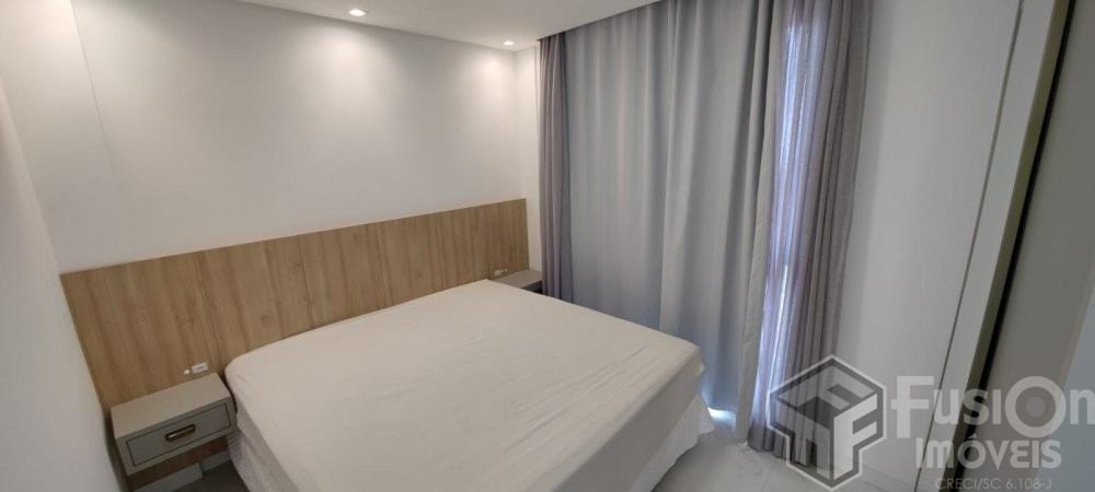 Apartamento a 180m da Praia de Mariscal  Conforto