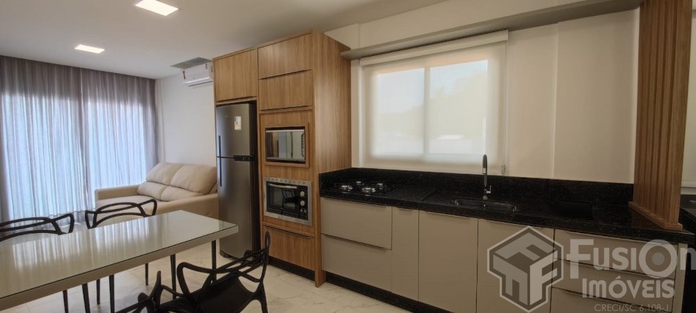 Apartamento a 180m da Praia de Mariscal  Conforto