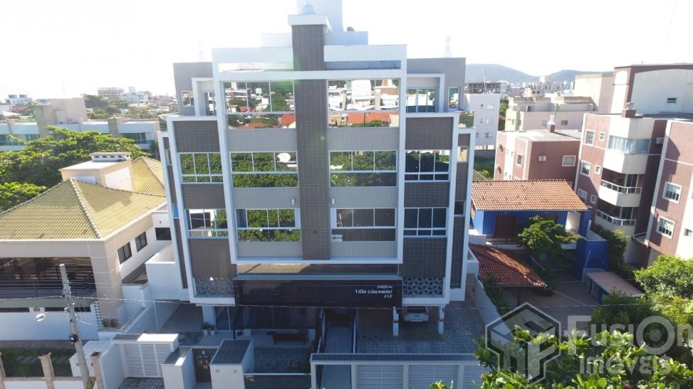 Cobertura duplex, finamente mobiliada, vista mar!