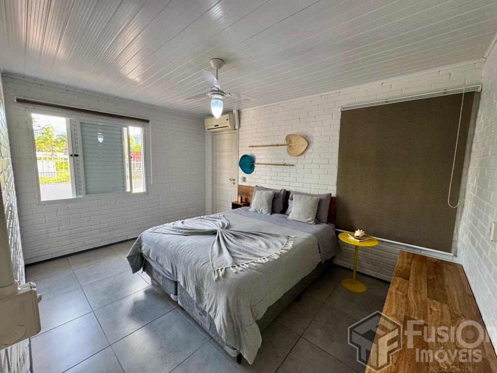 Casa quadra mar no Zimbros