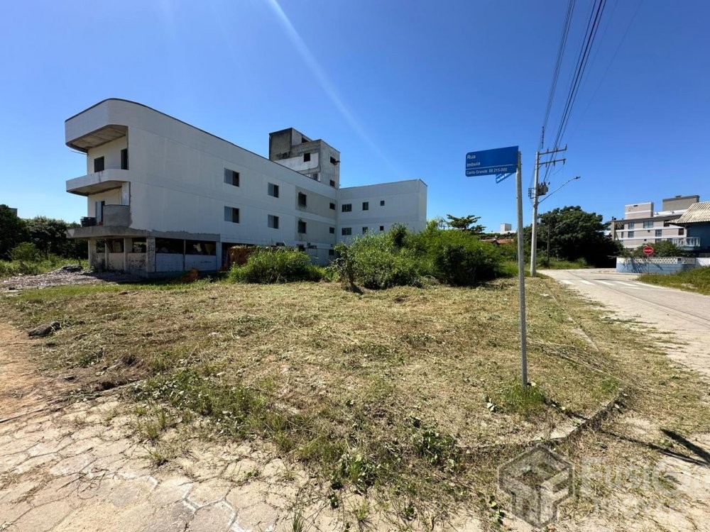 Terreno na Praia de Mariscal a poucos metro do Mar