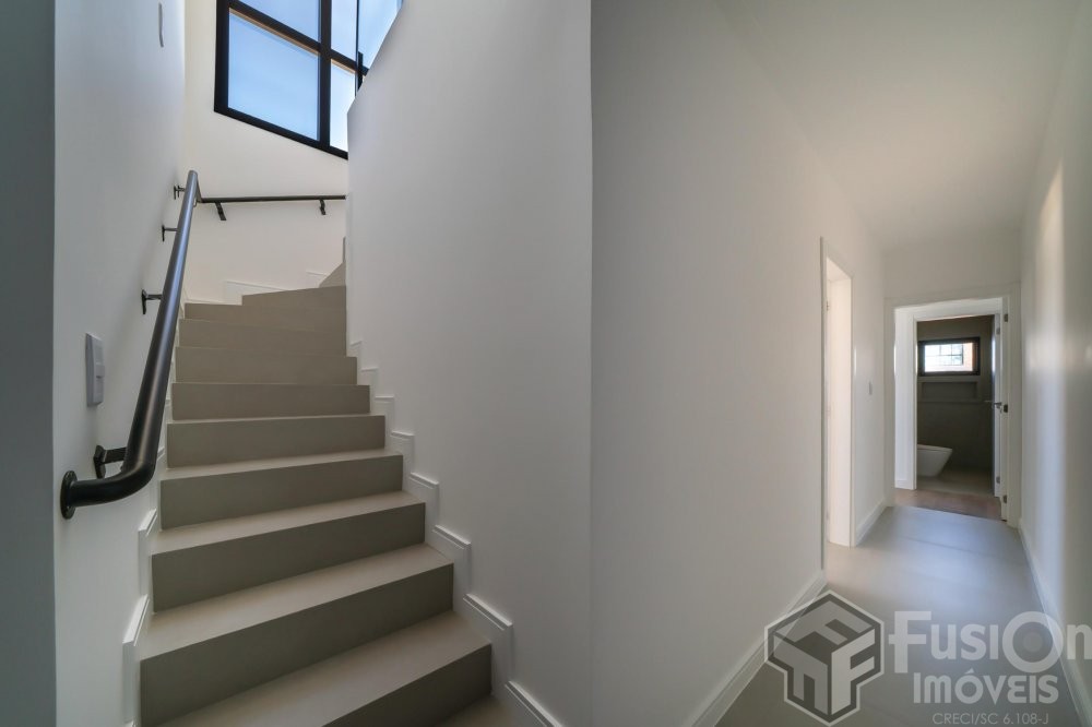 Cobertura Duplex a 170m do mar de Mariscal