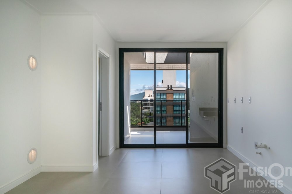 Cobertura Duplex a 170m do mar de Mariscal