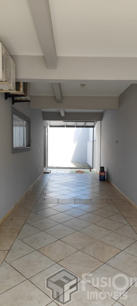 Apartamento com Vista Lateral do Mar a 100m da Pra