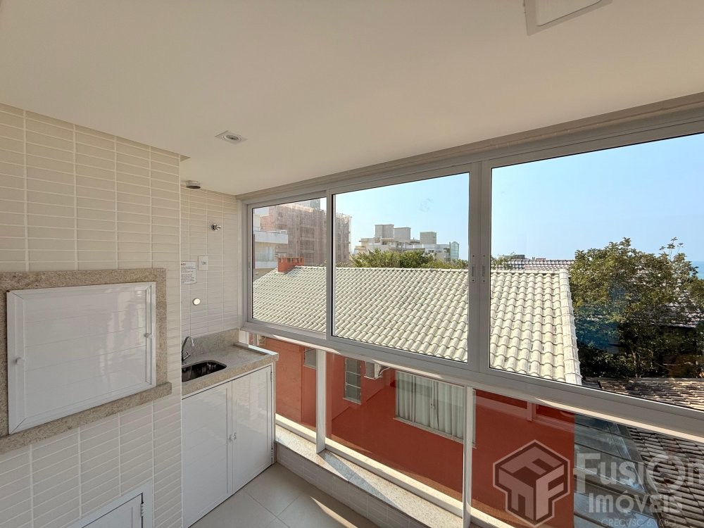 Apartamento com Vista para o Mar -  200m da Praia