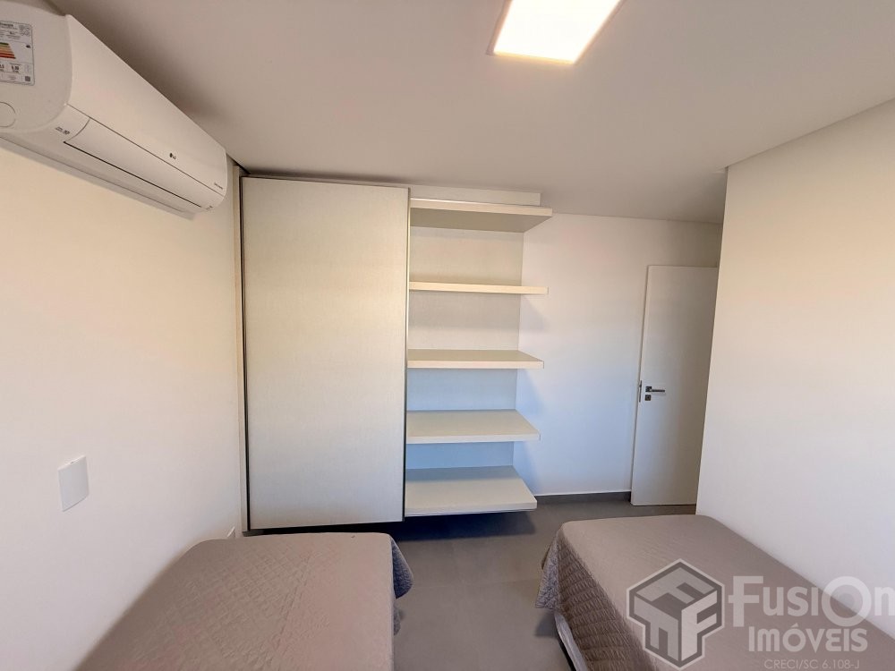 Apartamento com Vista para o Mar -  200m da Praia