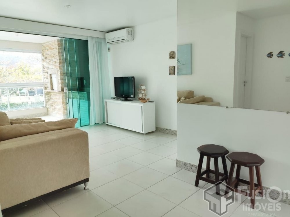 Apartamento a 100m da Praia de Canto Grande  Para