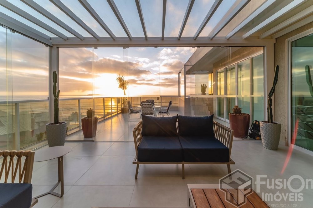 Duplex Frente Mar com Jacuzzi Aquecida