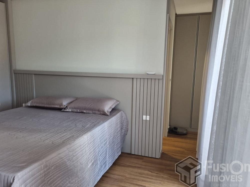 Excelente Sobrado Mobiliado em Zimbros