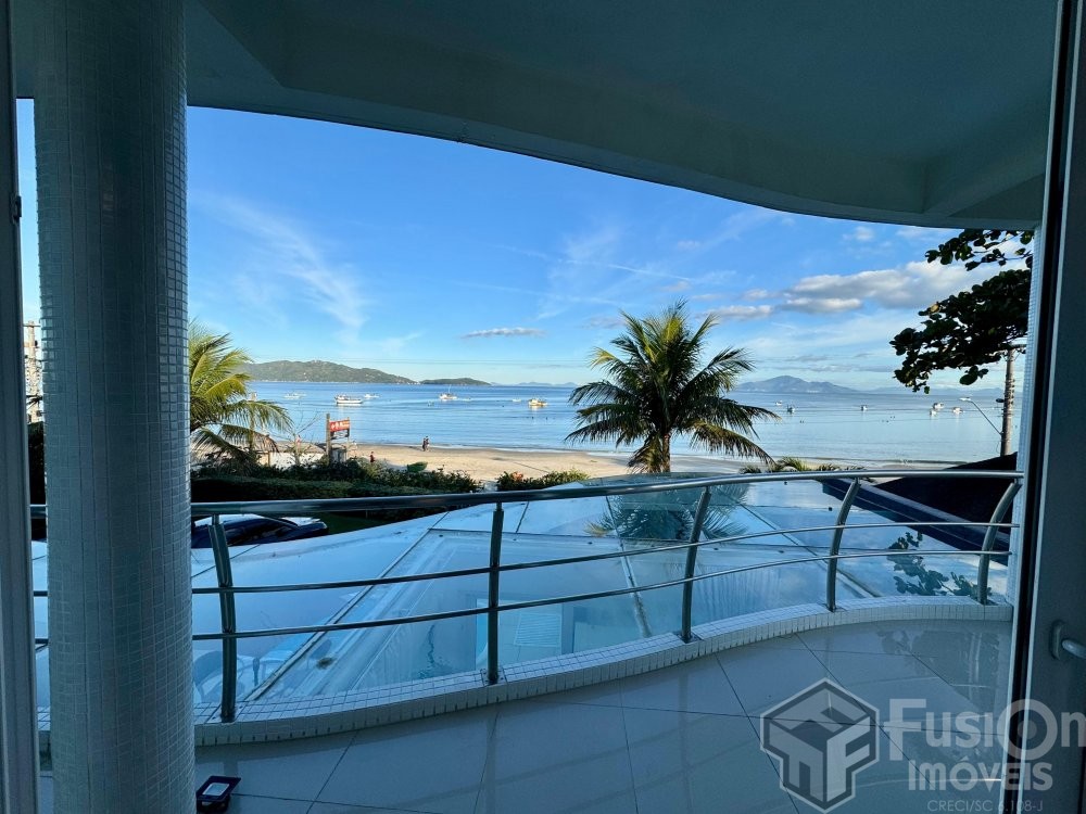 Linda casa p na areia Praia de zimbros