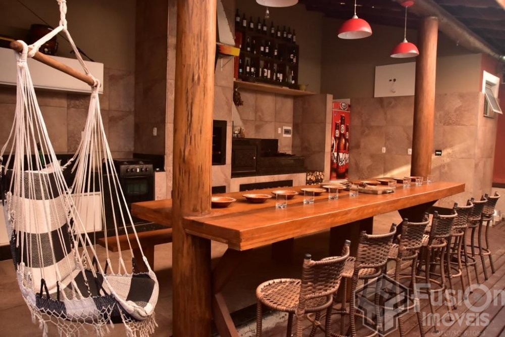 Casa Espaosa e Aconchegante 200m da Praia de Mari