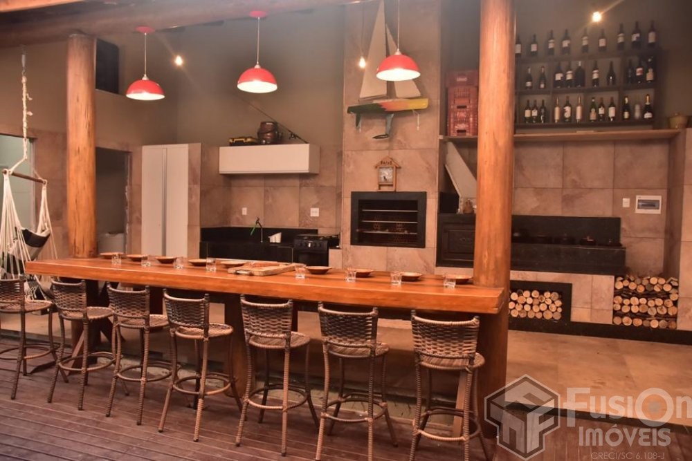 Casa Espaosa e Aconchegante 200m da Praia de Mari