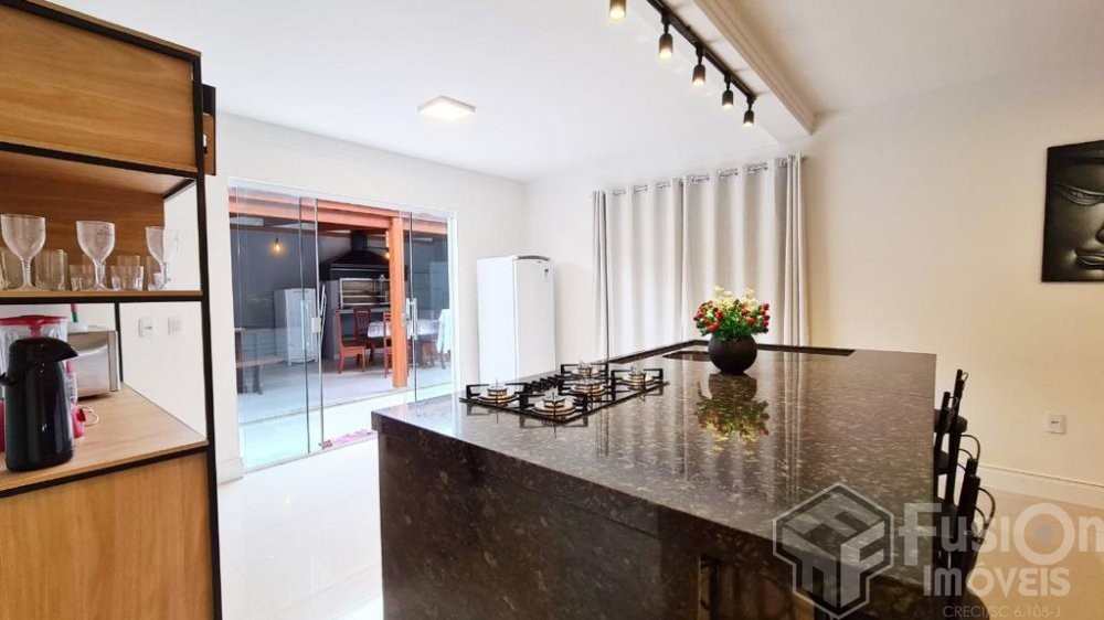 Linda Casa Quadra Mar Zimbros C/ 4 Suites