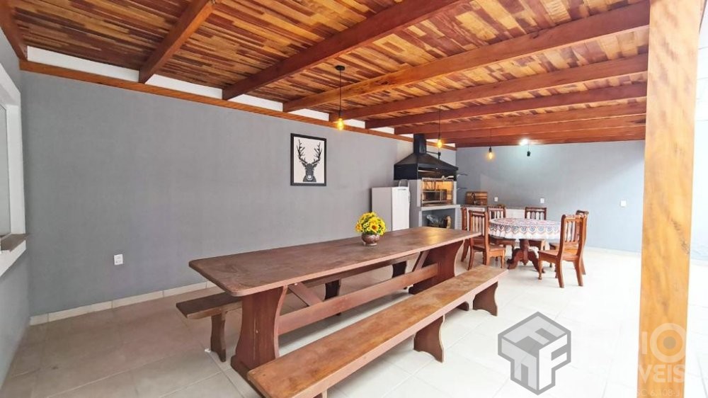 Linda Casa Quadra Mar Zimbros C/ 4 Suites