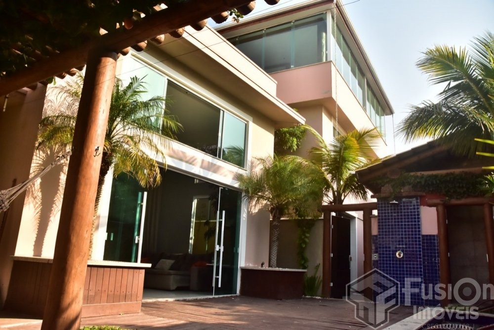 Casa com Piscina p/ at 11 pessoas na Praia de Mar