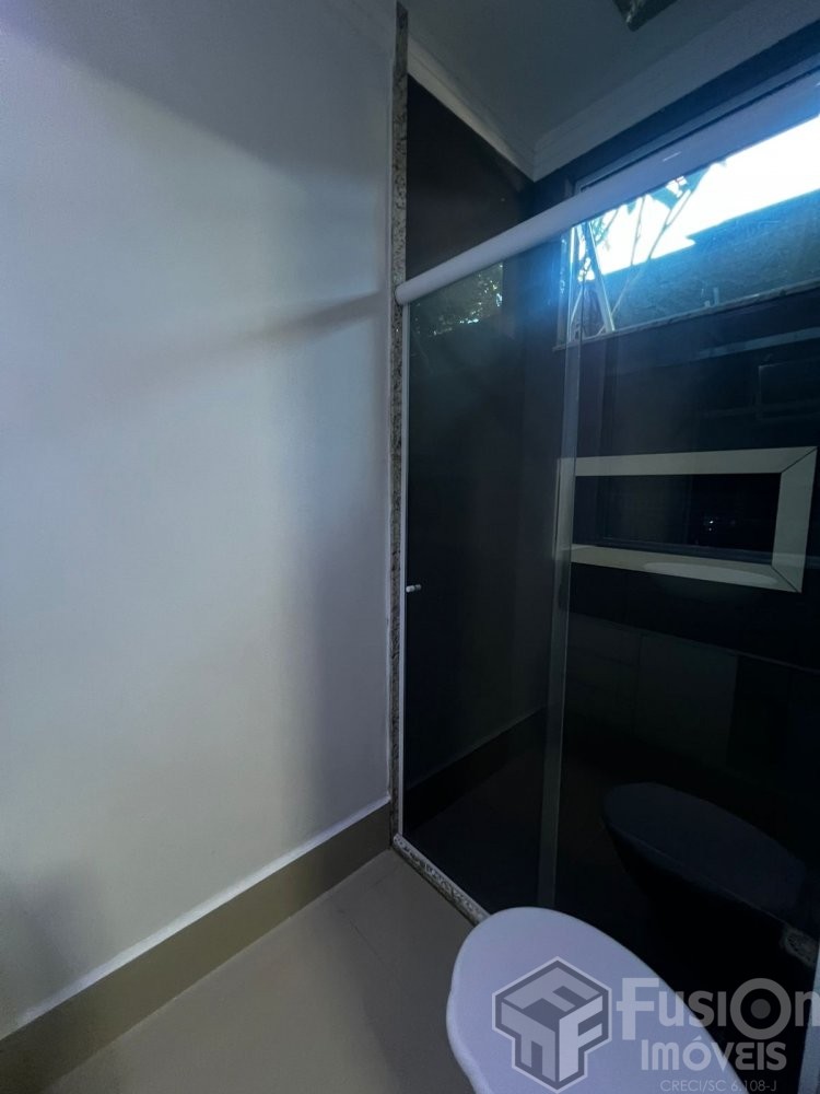 Casa com Piscina p/ at 11 pessoas na Praia de Mar