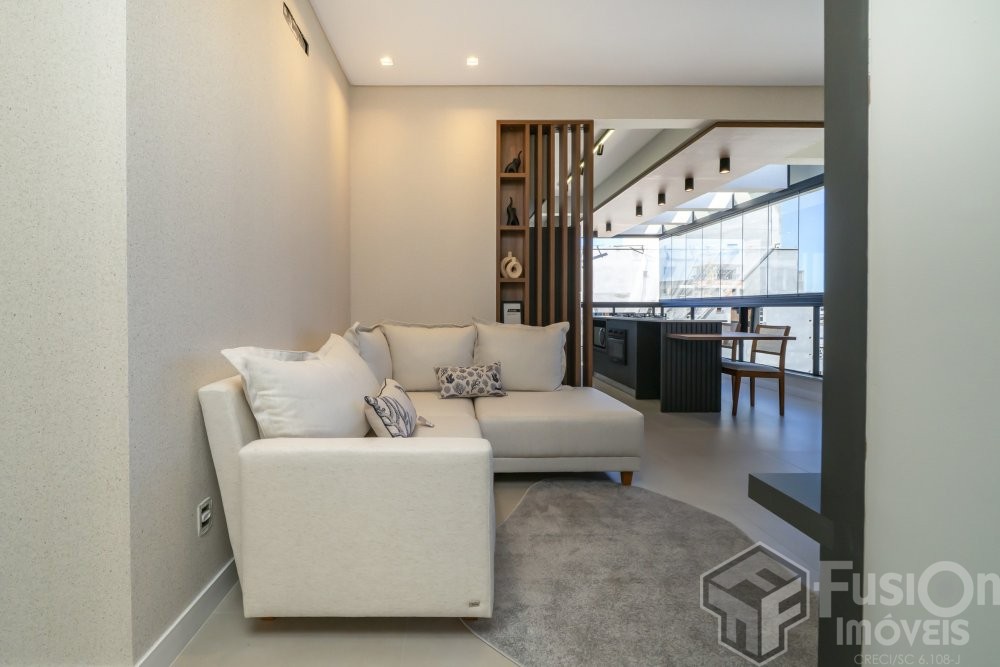 Excelente Cobertura Mobiliada 