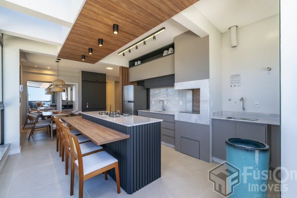 Excelente Cobertura Mobiliada 