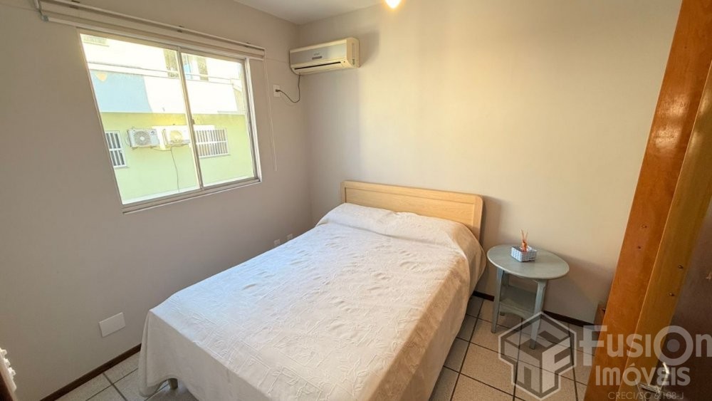 Apartamento 50m da Praia de Bombas