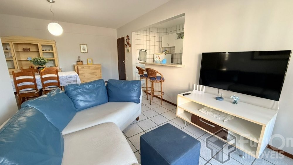 Apartamento 50m da Praia de Bombas