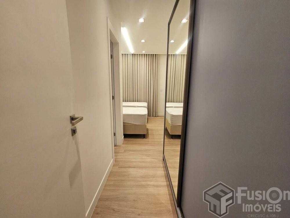 Apartamento � 150m da Praia do Canto Grande