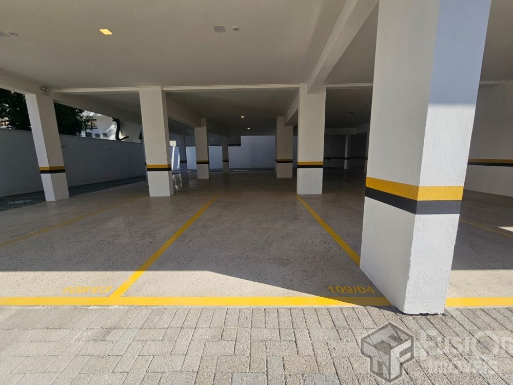 Apartamento � 150m da Praia do Canto Grande