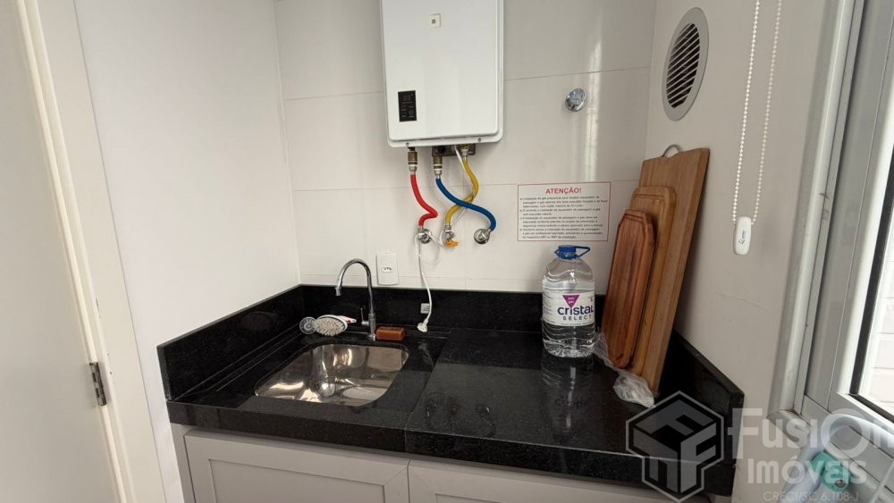 Cob duplex 03 su�tes com jacuzzi 