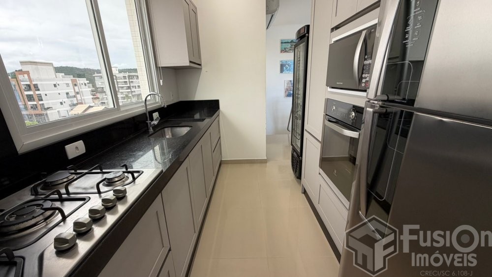 Cob duplex 03 su�tes com jacuzzi 