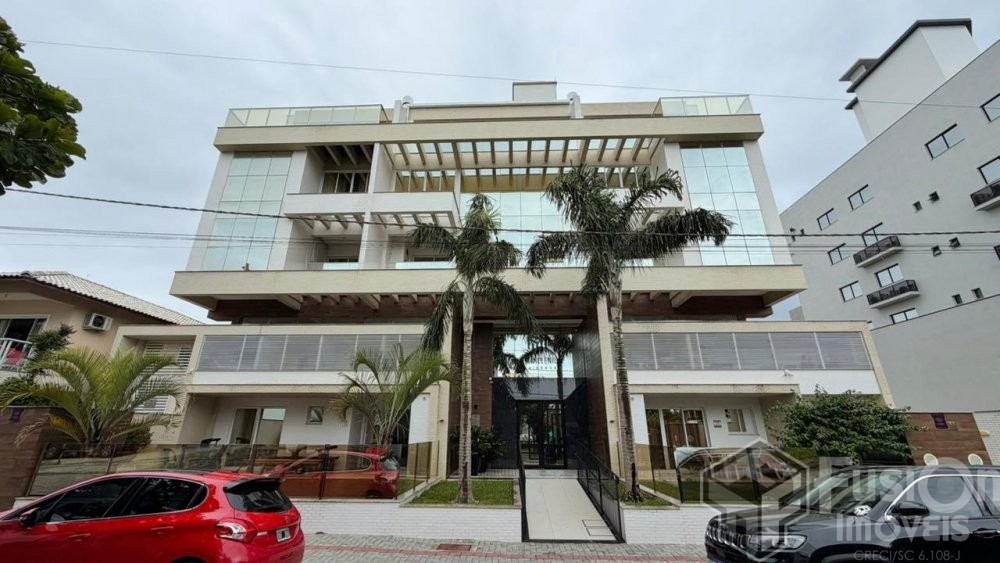 Cob duplex 03 su�tes com jacuzzi 