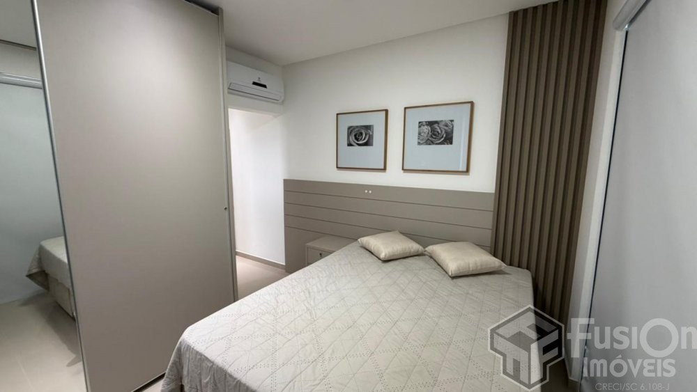 Cob duplex 03 su�tes com jacuzzi 