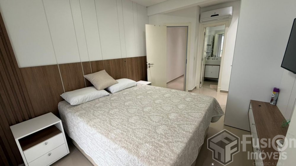 Cob duplex 03 su�tes com jacuzzi 